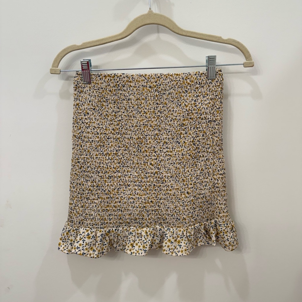 Floral Ruffle Mini Skirt